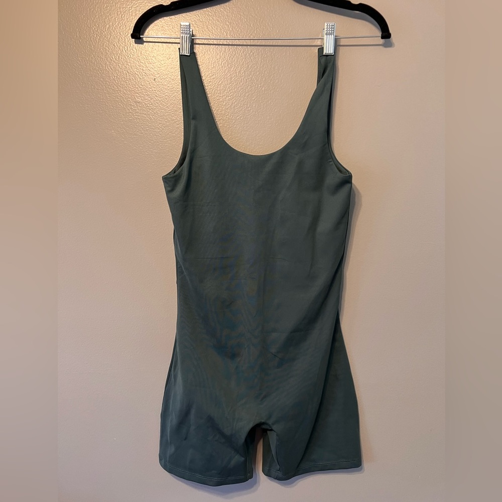 Girlfriend collective Moss Bike Unitard Size M